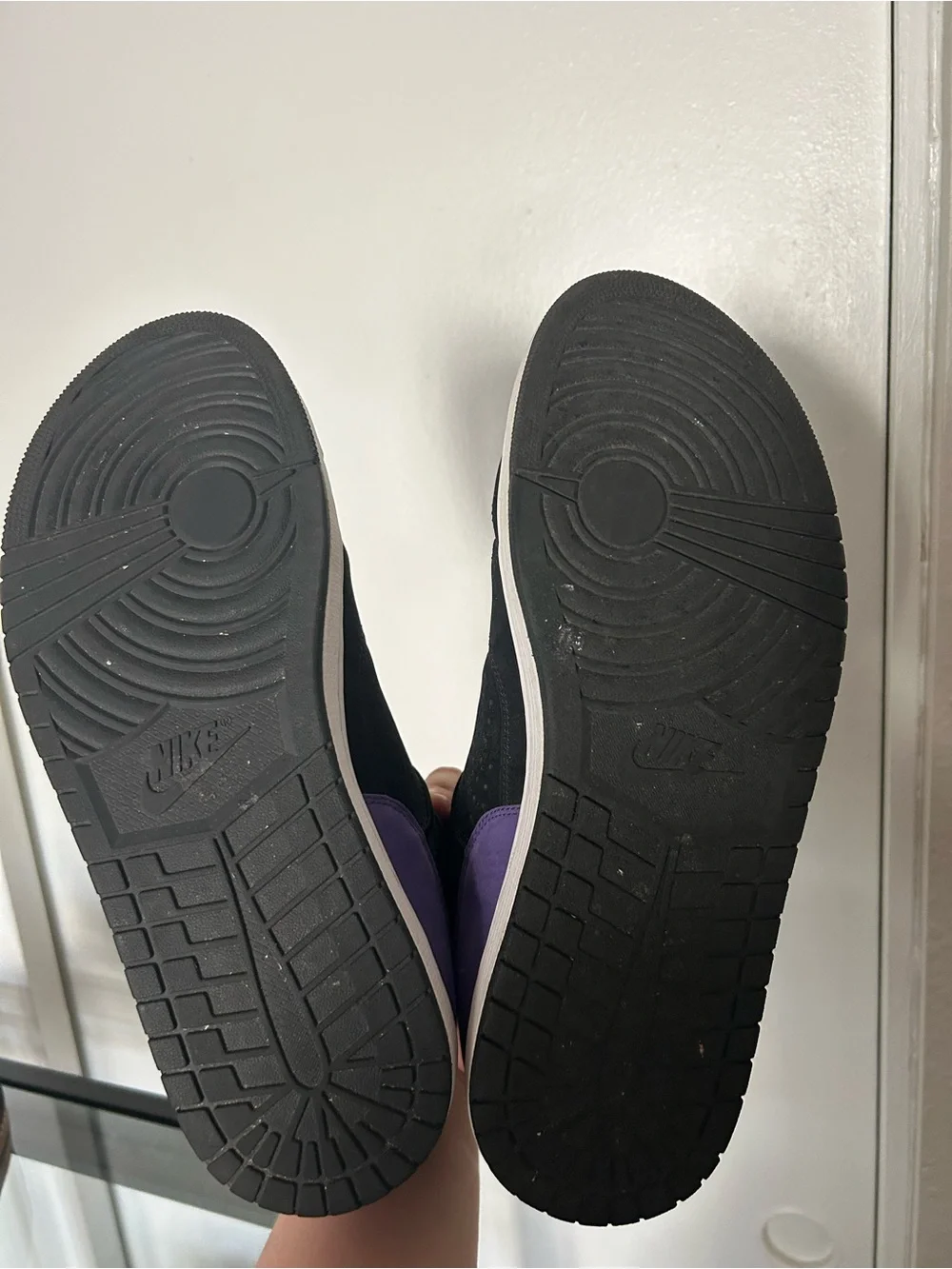 Air Jordan Mid-Top Access Sneakers in Black Court Purple